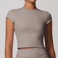 Women's cropped sports t-shirt in earth tone finish with short sleeves and crew neck - S / Flaxen