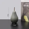 Moderno adorno de pera Morandi en cerámica verde mate para decoración de interiores - Pera grande (Verde)