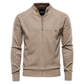 Dettaglio cardigan da uomo kaki con motivi geometrici e chiusura a collo alto - M / Cachi