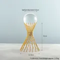 Moderner minimalistischer Kristallball auf Goldständer mit Größenangaben für Dekoration - Gold Sanduhr Stil-Klein