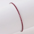 Tennisarmband mit runden roten Zirkonia und silberner Krallenfassung, verstellbar - Silber Rosarot Zirkon