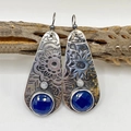 Vintage bohemian drop earrings with blue gemstones and floral metal carvings - Dark Blue
