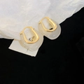 Pendientes de aro en U minimalistas de resina gris y metal dorado para mujer estilo chic - Hebilla de Oreja de Resina en Forma de U Blanca