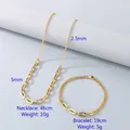 Set collana e bracciale multistrato in acciaio inossidabile dorato con design a naso di maiale - Stile 1 Braccialetto (Colore Oro)