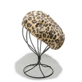 Klassieke baret met luipaardprint voor dames op metalen standaard voor herfst en winter - M / Geel
