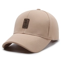 Licht kaki baseballcap met zes panelen en bruine lederen logopatch op de voorzijde - Verstelbaar / Khaki