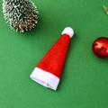 Dettaglio del mini cappello di Natale rosso e bianco per bottiglie e decorazioni - Cappello per Lecca-Lecca Rosso Bianco (3.5x8.5cm)