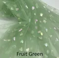 Fruchtgrüner Tüllstoff mit schillernden Paillettenherzen für elegante Abendkleider - US Größe 2 (S) / Obstgrün
