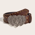 Bruine leren punk riem met gouden studs en een grote zilveren hartvormige gesp - koffiekleur