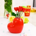 Red heart-shaped stainless steel fruit fork set with creative storage container - Slanted Red Heart Base + 5 Red Heart Forks