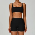 Conjunto de yoga acanalado negro de 3 piezas con top corto de cuello cuadrado y shorts - S / Sujetador + Pantalones Cortos / Negro Premium