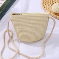 Borsa a tracolla in paglia intrecciata beige per bambini con cinturino in corda - Borsa a Conchiglia / 11*14*6cm / Bianco
