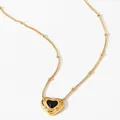 Collar de acero inoxidable dorado con colgante de corazón negro y circonitas - Corazón Ágata Negra (KD1736) / Dorado + Negro