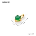 Detailed macro view of a green heart zirconia pendant with gold metal setting and dimensions - Dark Green (HY00001B5)