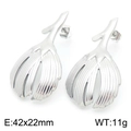 Orecchini vintage in acciaio inossidabile argento con design a foglia e misure di 42x22mm - Stile Pianta/Bocciolo Astratto (KE113879-KFC) / Argento