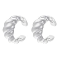 Detalle macro de pendientes ear cuff plateados trenzados con textura vintage y rayas - Oro Blanco