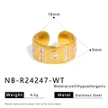Maattabel van de 18K vergulde roestvrijstalen ring met ingelegde zirkoonstenen - Brede Band Met Heldere Zirkoon En Strepen (NB-R24247-WT)