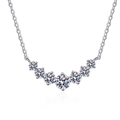 Collar minimalista de plata S925 con colgante curvado de siete piedras de moissanita - Plata 925 / 5 Quilates de Moissanita