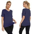 Vista fronte e retro della T-shirt navy con scollo a V, spacchi laterali e tessuto stretch - Blu navy