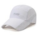 Gorra de béisbol blanca transpirable con patrones geométricos grises y logo deportivo - Ajustable / Blanco