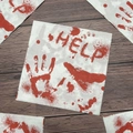 Servilletas de Halloween con huellas de manos ensangrentadas y texto HELP en madera - Huella de Mano Roja