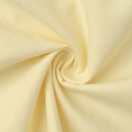 Détail de la texture du tissu en coton jaune clair avec drapé élégant en spirale - S / Jaune