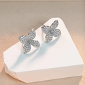 Elegante vlinder oorknopjes met fonkelende zirkonia en een S925 zilveren afwerking - Vlinder / Zilver