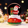 Boule à neige musicale de Noël avec Père Noël sur un socle festif rouge et vert - 8510 Style Tenant une Boîte Cadeau / Moyen 80# LED Lumière+Musique