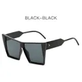 Occhiali da sole squadrati cat-eye oversize con montatura nera e lenti grigio scuro - Montatura Nera Lenti Grigio Nero