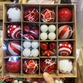 16-piece red and white Christmas ornament set with glitter balls and stars in kraft box - Red + White 42pcs Gift Box Set