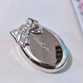 Spazzola pieghevole argento con fiocco e specchio integrato per borsa e da viaggio - Spazzola per specchio pieghevole ovale galvanizzata con fiocco argento