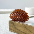 Minimalist leaf-shaped hair claw clip in deep amber brown resin with glossy finish - Glossy Leaf Style / 40x25x35mm / Light Coffee (Glossy)
