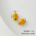 Ciondoli a forma di mango in smalto giallo e verde per creazione di gioielli - Prezzo al pezzo / Mango