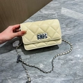 Quilted crossbody bag in cream yellow leather featuring a classic metal chain strap - Beige White Large