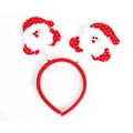 Dettaglio di cerchietto natalizio con cappelli di Babbo Natale in peluche rossa e pois - TK42-1 Babbo Natale a Pois