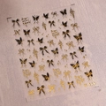 Autocollants nail art en relief 3D avec motifs de papillons noir et or, modèle M-509 - Style de Noeud Papillon (M-509)