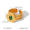 Makroaufnahme Goldring Sechseck mit grünem Zirkon und Gravur, Details zur Ringgröße - Hexagramm Stern Stil (HC-R30319) / Gold
