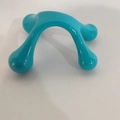 Massaggiatore manuale blu a 4 zampe in plastica liscia per alleviare collo e spalle - Azzurro