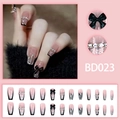 Zwart-roze verloop coffin plaknagels met strikje, steentjes en zilveren glitters - Roze zwart verloop met strik (BD023) / Lijm Type