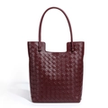 Bolso tote de cuero tejido burdeos con diseño Intrecciato y correas finas al hombro - Burdeos