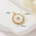 Golden round pendant with white shell and heart zircon, measuring 23.6mm in height - Round Heart Style