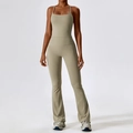 Conjunto de yoga verde oliva claro para mujer con top ajustado y mallas acampanadas - S / Chaleco + Pantalones de Campana / Castaño Camel