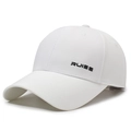 Weiße schnelltrocknende Baseballkappe mit RUIEE-Logo und atmungsaktiver Mikrokarostruktur - Weiß