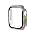 Détail de la coque Apple Watch avec dégradé de paillettes et bordure incrustée de strass - 40mm / Arc-en-ciel