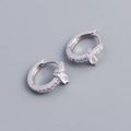 S925 Silber Creolen mit rechteckigem Zirkonia Stein und Pavé-Besatz für Damen - 925er Silber / Weißgold