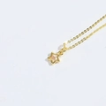Minimalist gold star necklace with a pink pearl shell pendant on a fine link chain - Pentagram / Gold