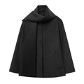Detalle de elegante abrigo negro de lana con cuello bufanda y cierre de botones - XS / Negro