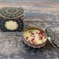 Handmade soy wax scented candle in vintage tin with dried rose petals and matching gift box - Black Forest (Tin)