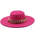 Detailed side view of rose pink wool felt hat featuring a bold gold chain band accent - M (56-58cm) / Rose Red