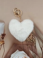 Portachiavi a cuore in finta pelliccia bianca con chiusura a moschettone dorata - Bianco